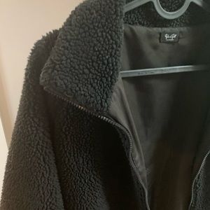 BRANDY MELVILLE black teddy bear jacket